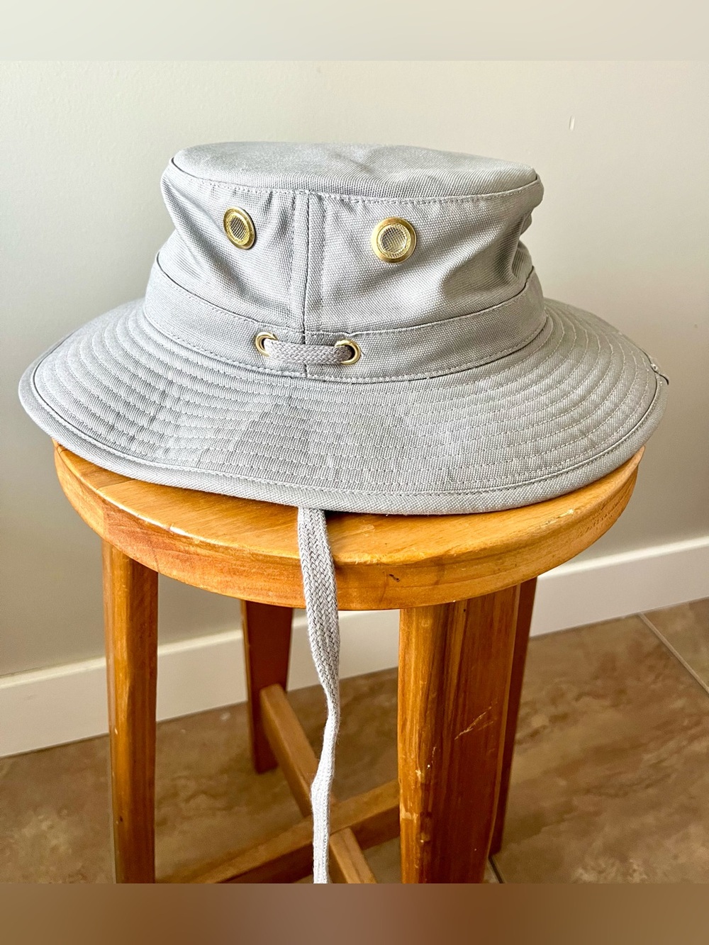 Logistik Corp Utility Light/Medium Gray Hat with Chin Strap & Vents Gorpcore